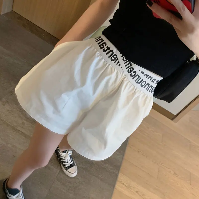 Summer New Letter Black Loose Thin Casual Pants Solid High Waist Pockets Wide Leg Shorts Fashion Simplicity Women Clothing
Summer New Letter Black Loose Thin Casual Pants Solid High Waist Pockets Wide Leg Shorts Fashion Simplicity Women Clothing
