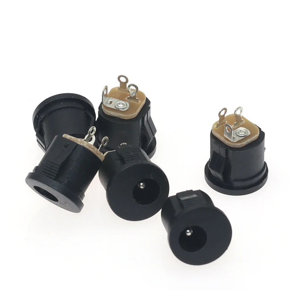 High Quality Plug Socket Connectors DC 3-pin Terminals Black+Silver Durable Material Construction Long Using Life
High Quality Plug Socket Connectors DC 3-pin Terminals Black+Silver Durable Material Construction Long Using Life