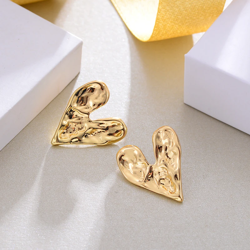 Shineland 2023 Unique Irregular Simple Metal Heart Stud Earrings Statement High Quality Vintage Jewelry Wholesale Bijoux Gift
Shineland 2023 Unique Irregular Simple Metal Heart Stud Earrings Statement High Quality Vintage Jewelry Wholesale Bijoux Gift
