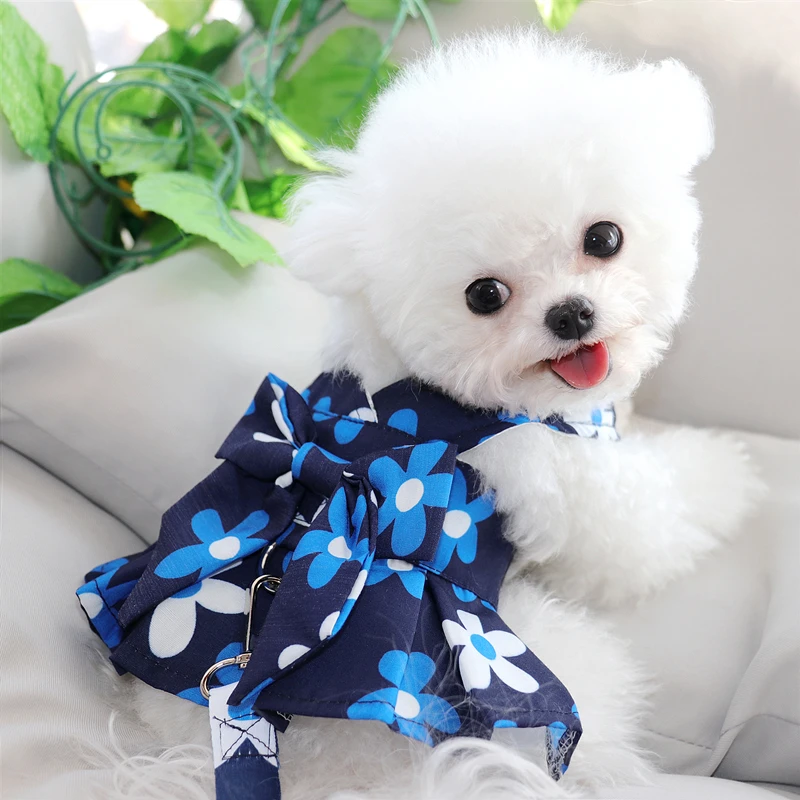 Hawaiian flower style pets go out chest strap clothes small dog summer thin section 220416021
Hawaiian flower style pets go out chest strap clothes small dog summer thin section 220416021