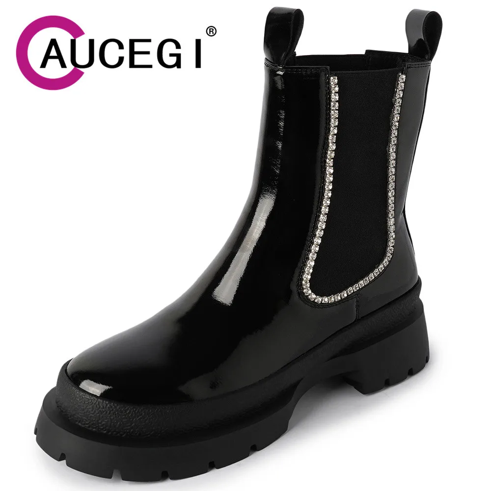 Aucegi Luxury Rhinestone Inlaid Patent Cow Leather Ankle Boots Elegant 2023 New Hot Fashion Round Toe Thick Bottom Party Shoes
Aucegi Luxury Rhinestone Inlaid Patent Cow Leather Ankle Boots Elegant 2023 New Hot Fashion Round Toe Thick Bottom Party Shoes