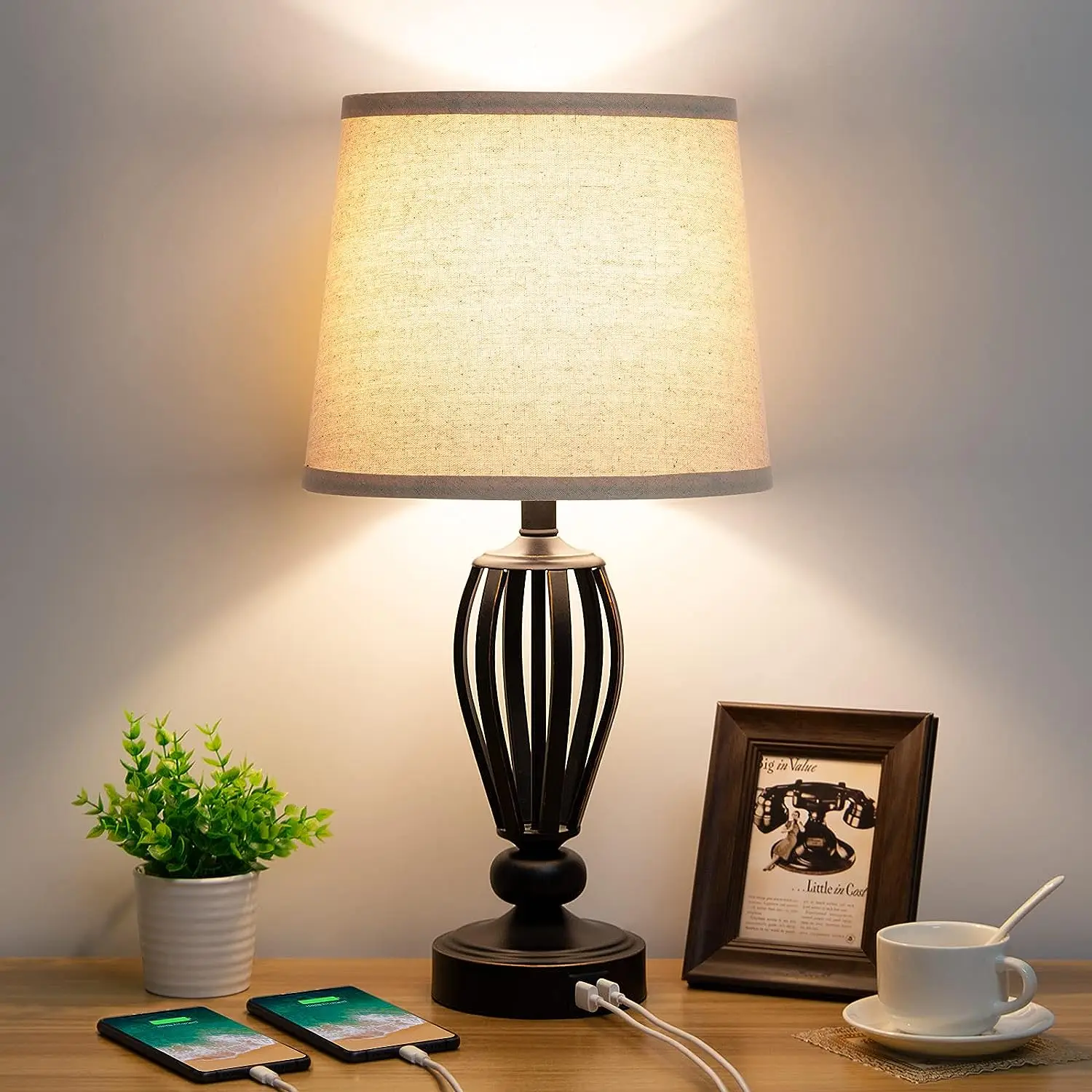 Bedside Lamp, 3-Way Dimmable Touch Table Lamp with Dual USB Charging Ports Industrial Table Lamp Black Metal Base Farmhouse Read
Bedside Lamp, 3-Way Dimmable Touch Table Lamp with Dual USB Charging Ports Industrial Table Lamp Black Metal Base Farmhouse Read