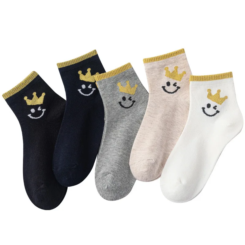 Women Socks Cotton Smiley Crown Print Kawaii White Harajuku Cute Sock Spring Summer Autumn Happy Funny Low Tube Socks For Girls
Women Socks Cotton Smiley Crown Print Kawaii White Harajuku Cute Sock Spring Summer Autumn Happy Funny Low Tube Socks For Girls