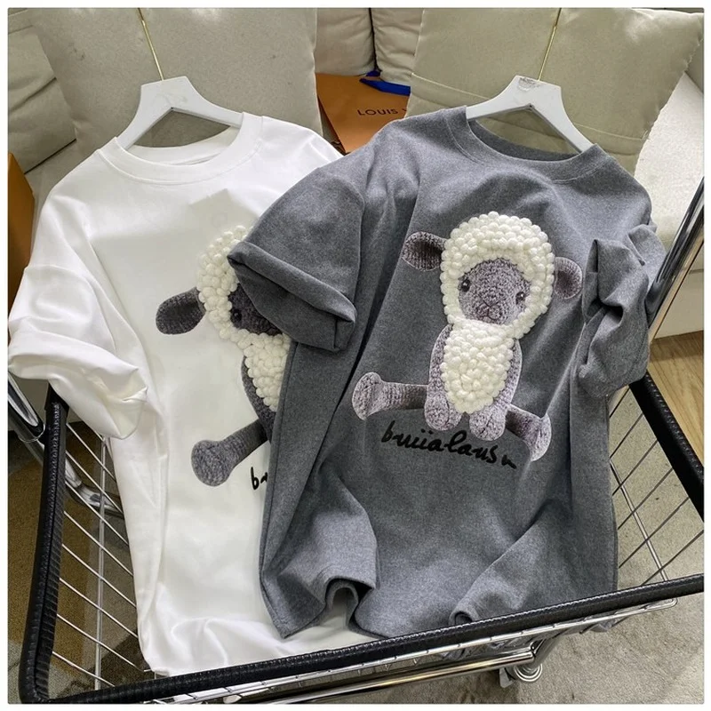 Kawaii Fashion Little Sheep Embroidery Summer T-shirts for Women Stereo Heavy Industry Clothes Streetwear Y2k Aesthetic T Shirt
Kawaii Fashion Little Sheep Embroidery Summer T-shirts for Women Stereo Heavy Industry Clothes Streetwear Y2k Aesthetic T Shirt