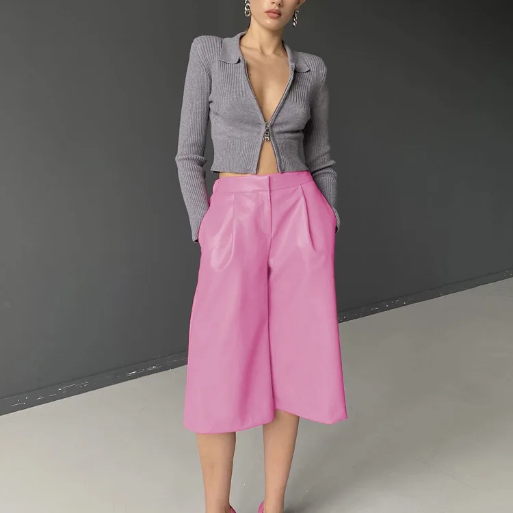 Summer 2022 New Fashion PU Leather Pants Casual Loose High Waist Pants Pink Wid Leg Knee Length Pants
Summer 2022 New Fashion PU Leather Pants Casual Loose High Waist Pants Pink Wid Leg Knee Length Pants