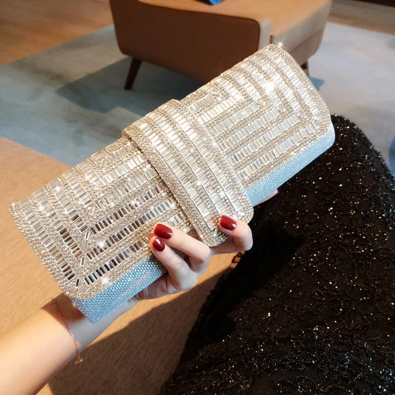 Luxury Rhinestone Flash Diamond Women Chain Dinner Clutch Dress Party Fashion Purse Ladies Handbag Luxury Designer Sac Luxe Gg
Luxury Rhinestone Flash Diamond Women Chain Dinner Clutch Dress Party Fashion Purse Ladies Handbag Luxury Designer Sac Luxe Gg