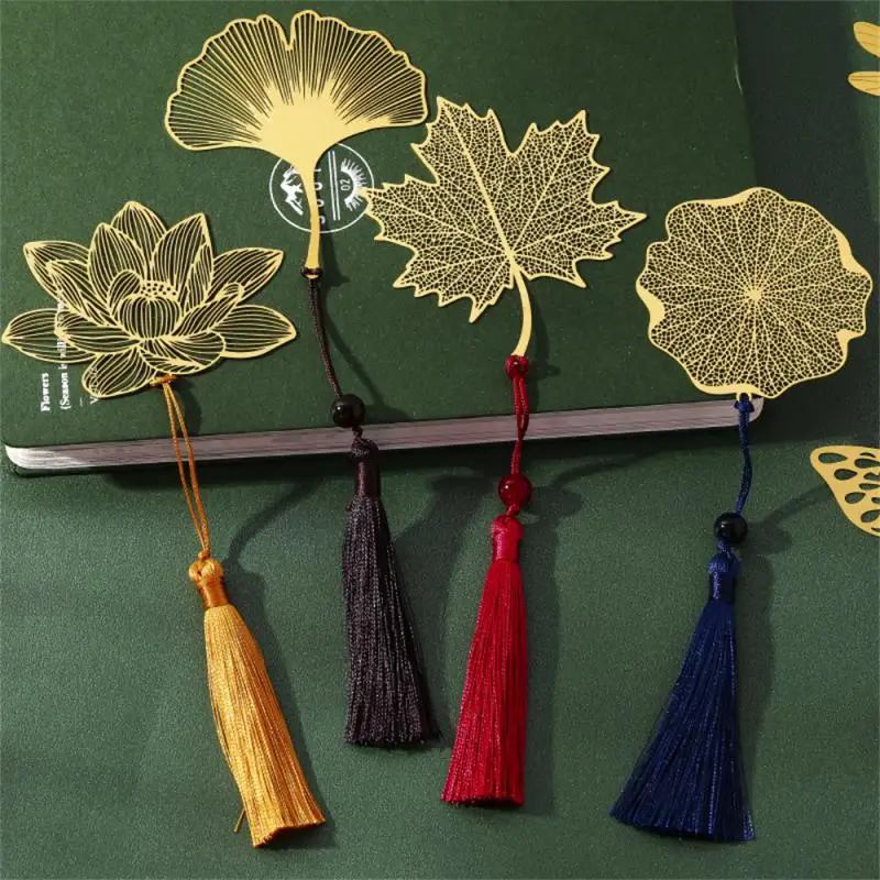Hand-made Metal Bookmark Craftsmanship Made Of High Quality Brass Material Brass Bookmark Complex Literature Bookmark Elegant
Hand-made Metal Bookmark Craftsmanship Made Of High Quality Brass Material Brass Bookmark Complex Literature Bookmark Elegant