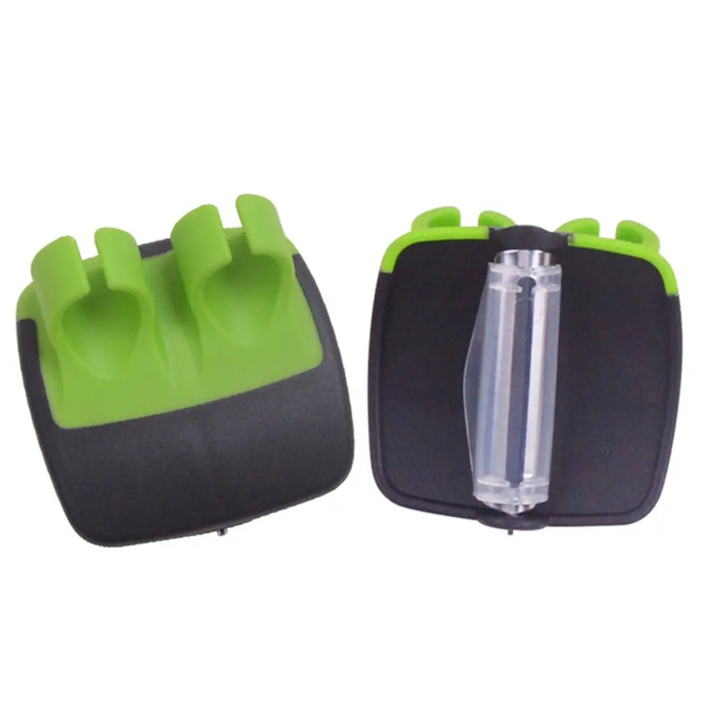Durable Palm Vegetable Peeler Sharp Blade Finger Potato Peeler with Comfortable Rubber Finger Grip Palm Peeler Carrot
Durable Palm Vegetable Peeler Sharp Blade Finger Potato Peeler with Comfortable Rubber Finger Grip Palm Peeler Carrot