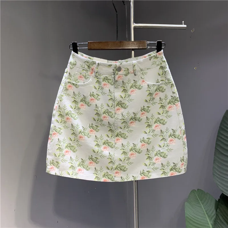2022 Summer Korean Style Flower Print Denim Skirt Hot Girls Short Pink A- Line Skirts for Women Clothes High Waist Slim Skirts
2022 Summer Korean Style Flower Print Denim Skirt Hot Girls Short Pink A- Line Skirts for Women Clothes High Waist Slim Skirts
