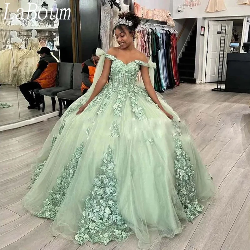 LaBoum Mint Green Floral Appliques Sequins Off the Shoulder Quinceanera Dresses Ball Gown Sweet 16 Dresses Vestidos De 15 Anos
LaBoum Mint Green Floral Appliques Sequins Off the Shoulder Quinceanera Dresses Ball Gown Sweet 16 Dresses Vestidos De 15 Anos