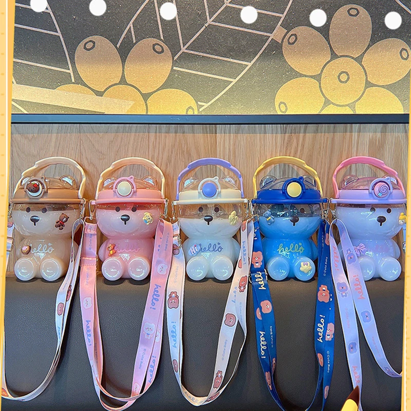 Детская соломенная бутылка для воды Kawaii Bear для девочек, портативные большие пластиковые бутылки с ремешком, не содержит Бисфенол А, школьна...
Детская соломенная бутылка для воды Kawaii Bear для девочек, портативные большие пластиковые бутылки с ремешком, не содержит Бисфенол А, школьна...