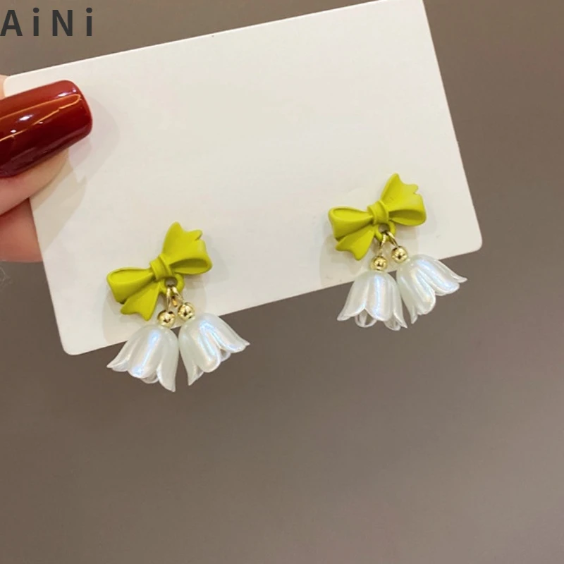 Fashion Jewelry 925 Silver needle Green Bowknot Earrings 2022 New Trend Sweet Design Flower Dropo Earrings For Women Gifts
Fashion Jewelry 925 Silver needle Green Bowknot Earrings 2022 New Trend Sweet Design Flower Dropo Earrings For Women Gifts