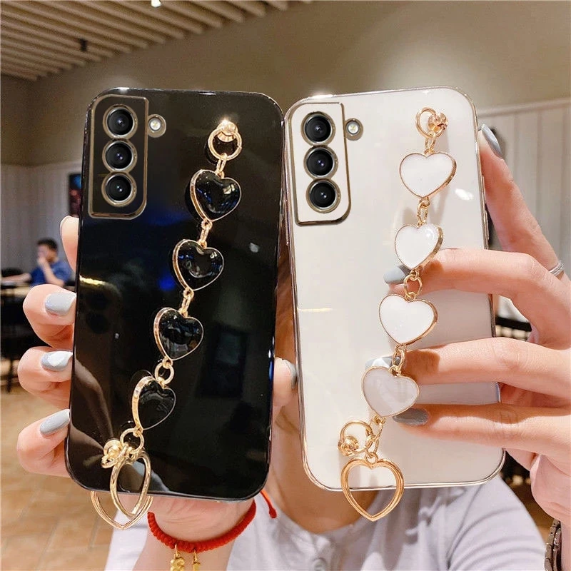 

Fashion Plating Love Heart Bracelet Chain Case For Samsung Galaxy S23 S22 S21 S20 S10Plus Ultra Note20 A13 Shockproof Case Cover