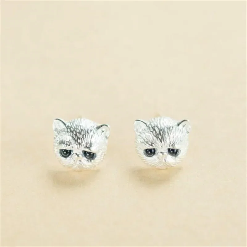 Exquisite Fashion Silver Color Little Cat Earrings Earrings Simple Personality Short Earrings Banquet Jewelry Accessories Gift
Exquisite Fashion Silver Color Little Cat Earrings Earrings Simple Personality Short Earrings Banquet Jewelry Accessories Gift