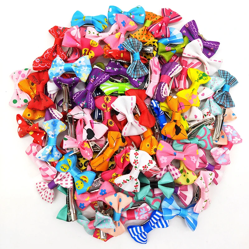On Sale 100 pcs Pet Dog Cat Hair Bow Clips Cute Bowknot Style 4CM Dog Hair Alloy Clip Mix Color Pet Grooming Accessories Hairpin
On Sale 100 pcs Pet Dog Cat Hair Bow Clips Cute Bowknot Style 4CM Dog Hair Alloy Clip Mix Color Pet Grooming Accessories Hairpin