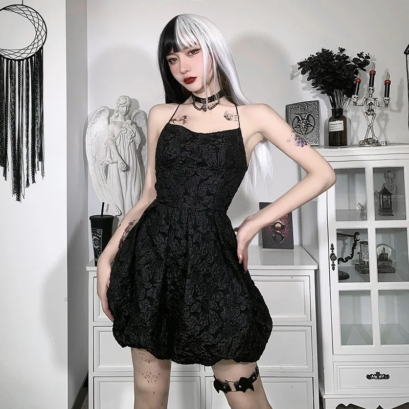 Женское плиссированное платье Goth, белое однотонное платье на бретелях-спагетти с открытой спиной, элегантное приталенное платье на лето
Женское плиссированное платье Goth, белое однотонное платье на бретелях-спагетти с открытой спиной, элегантное приталенное платье на лето