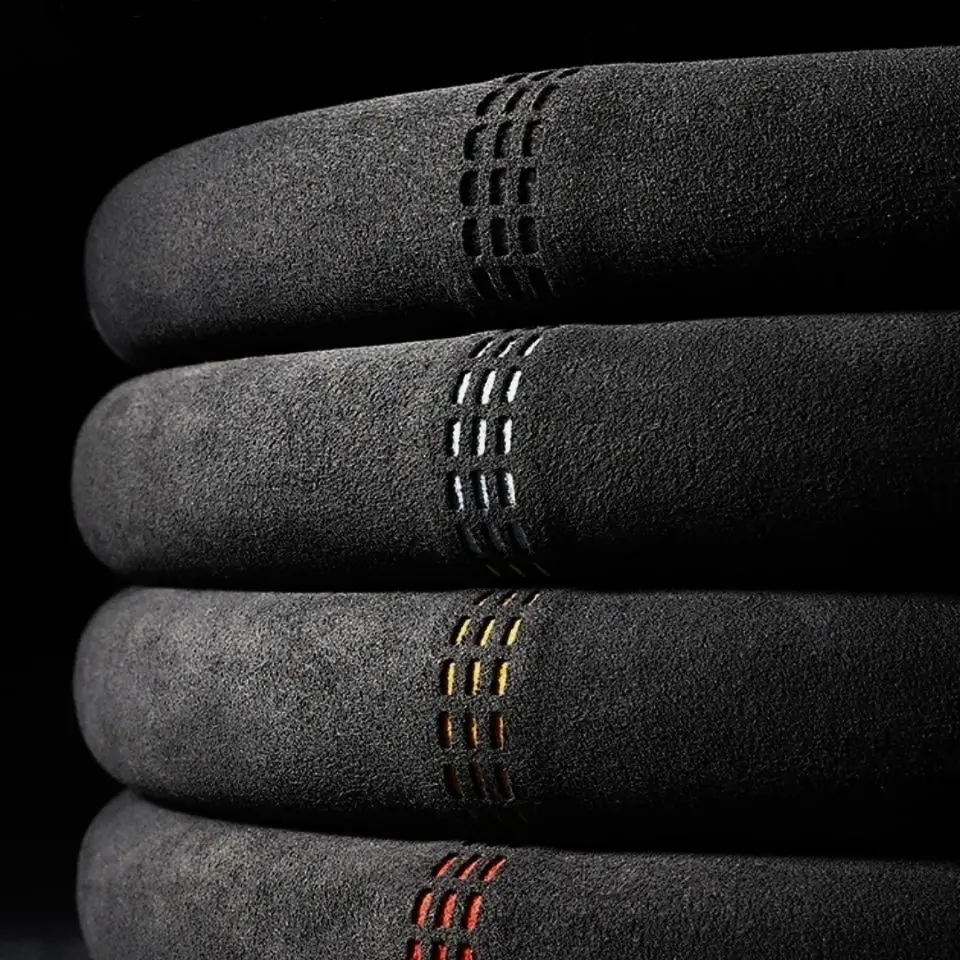 Steering Wheel Cover, Ultra-thin, Non-slip, D-shaped Round, Breathable, Sweat-absorbent, Suede Cover 38cm for All Seasons
Steering Wheel Cover, Ultra-thin, Non-slip, D-shaped Round, Breathable, Sweat-absorbent, Suede Cover 38cm for All Seasons