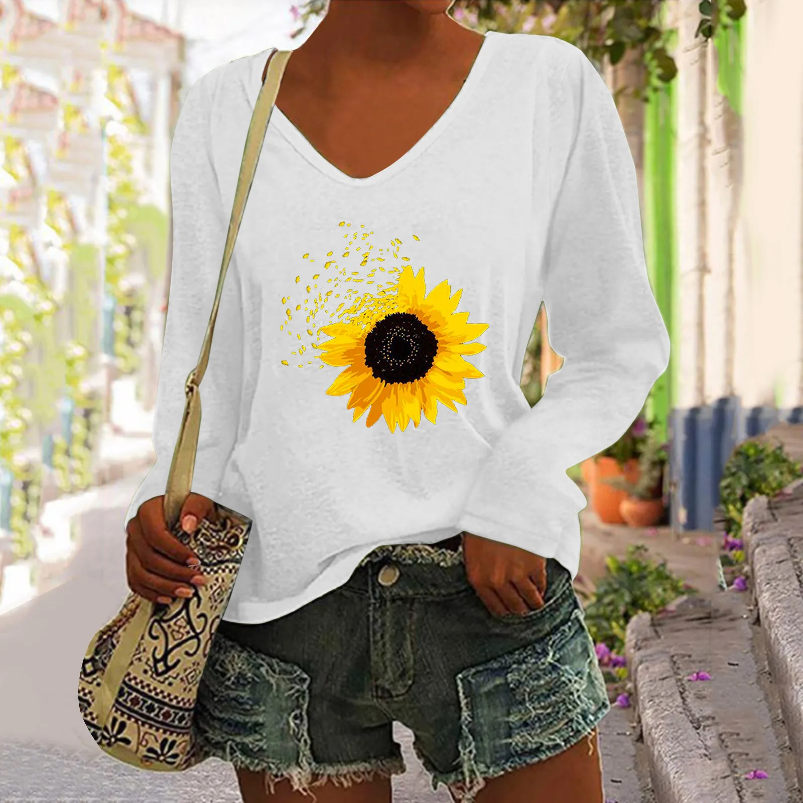 Women Tee Tshirt Clothes V-neck Long Sleeve Female T-shirt Casual Sunflower Printed Autumn Spring Fashion Tee Tops Mujer Verano
Women Tee Tshirt Clothes V-neck Long Sleeve Female T-shirt Casual Sunflower Printed Autumn Spring Fashion Tee Tops Mujer Verano