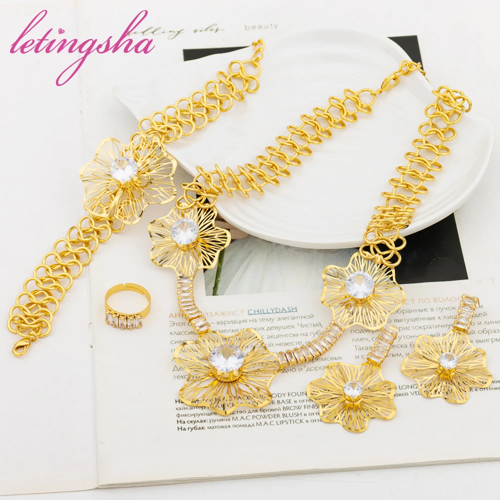 Fashion Set Designs Necklace Jewelry Set Earrings Women Classic 18K Gold Color Set Trendy Necklace Romantic Wedding Party
Fashion Set Designs Necklace Jewelry Set Earrings Women Classic 18K Gold Color Set Trendy Necklace Romantic Wedding Party