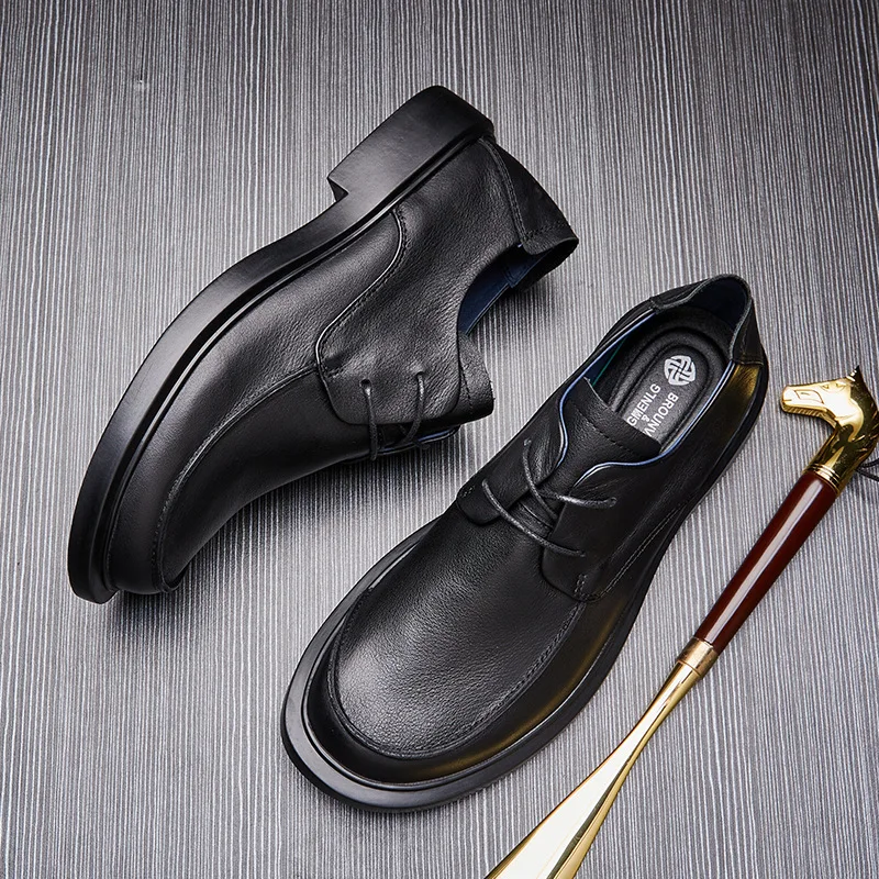 Мужские деловые туфли на мягкой подошве, коричневые повседневные туфли из мягкой натуральной кожи, со шнуровкой в стиле ретро, для лета, 2022
Мужские деловые туфли на мягкой подошве, коричневые повседневные туфли из мягкой натуральной кожи, со шнуровкой в стиле ретро, для лета, 2022