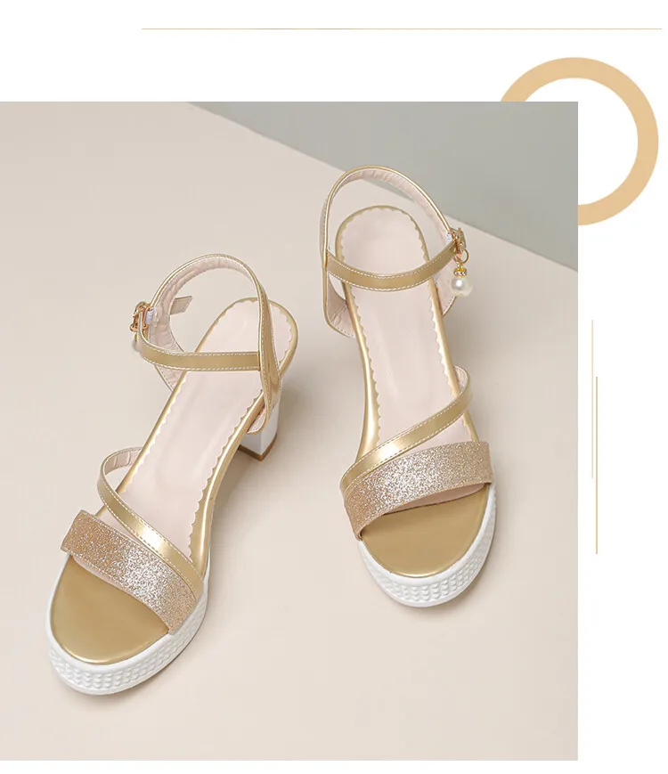 Big Size Simple fashion sandals high heels sandals women shoes woman summer ladies
Big Size Simple fashion sandals high heels sandals women shoes woman summer ladies