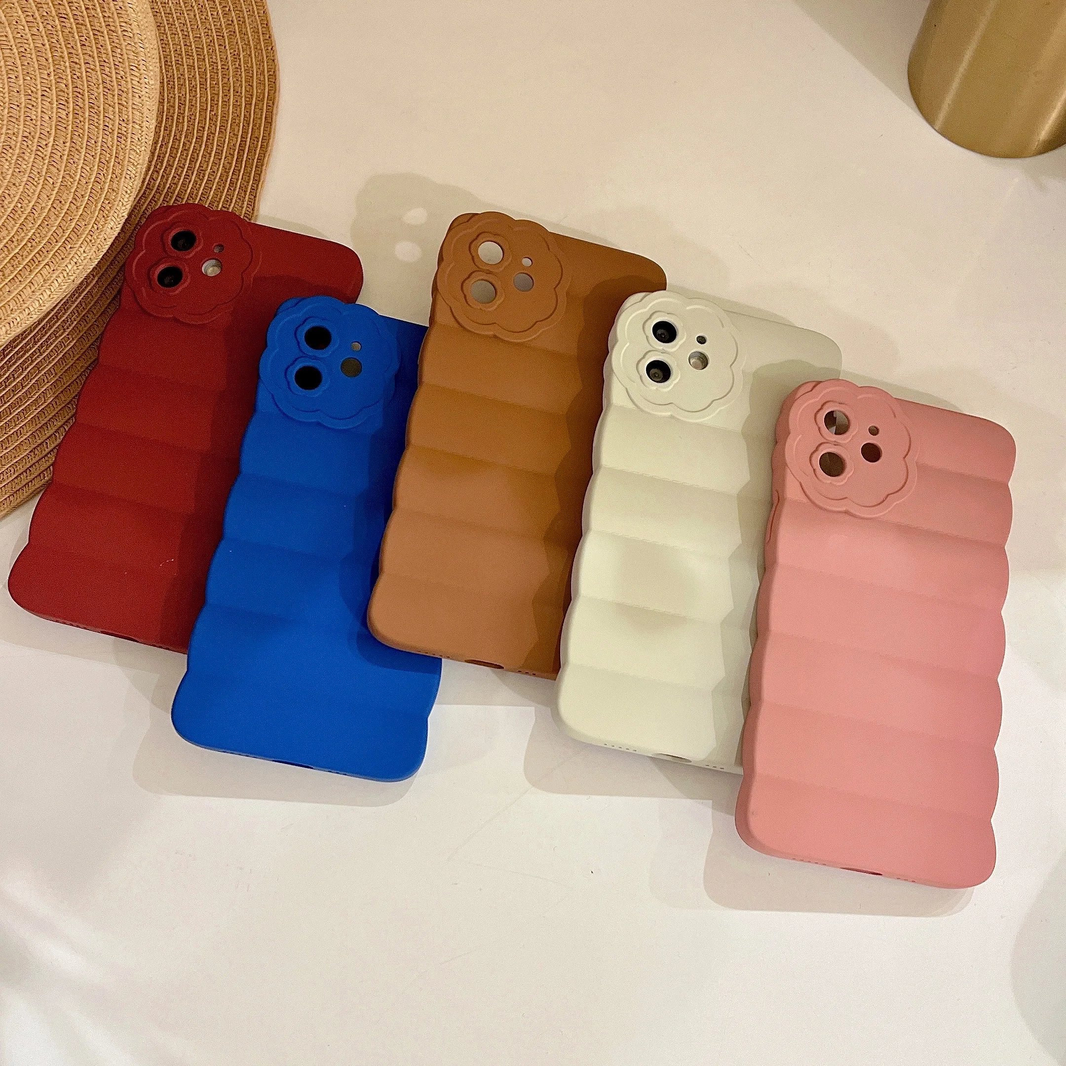 INS Fashion Solid Color Creative Phone Cases For iPhone 13 12 11 Pro Max XR XS MAX X For Men And Women Anti-drop Soft Cover
INS Fashion Solid Color Creative Phone Cases For iPhone 13 12 11 Pro Max XR XS MAX X For Men And Women Anti-drop Soft Cover