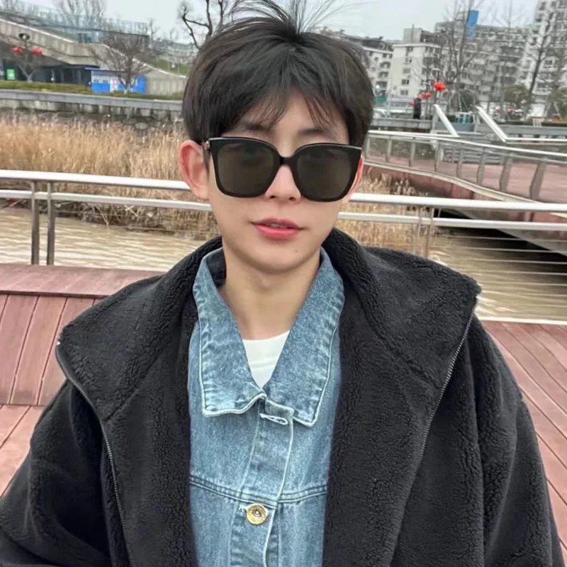 Yuumi Burty Sunglasses For Women Mens Black Eyewear Cat eye MGlasses Spy Fashion Oversized Luxury Designer Brand Jennie Korea
Yuumi Burty Sunglasses For Women Mens Black Eyewear Cat eye MGlasses Spy Fashion Oversized Luxury Designer Brand Jennie Korea