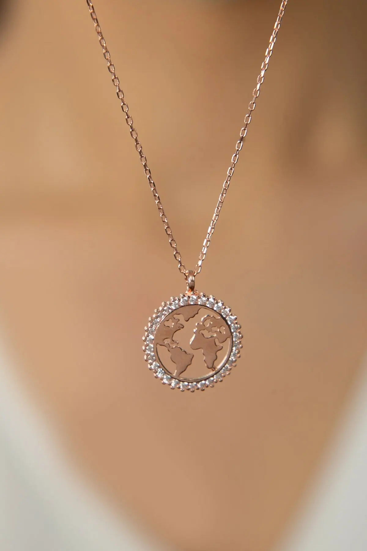 Bibury Sterling Silver 925 Necklace Women Girl World Model 925 Sterling Silver Necklace Model Best Quality Free Shipping New
Bibury Sterling Silver 925 Necklace Women Girl World Model 925 Sterling Silver Necklace Model Best Quality Free Shipping New