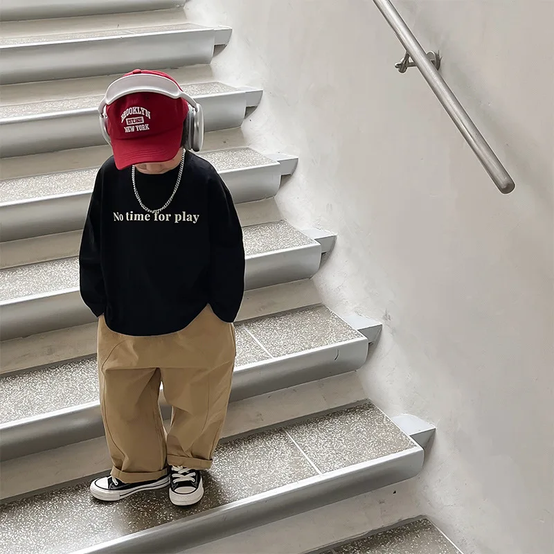 Korean 10-119 Boy's Version Neck Letter Shirt Color 2023 Children's Round T-shirt Printing Spring Top Solid Cool Bottom
Korean 10-119 Boy's Version Neck Letter Shirt Color 2023 Children's Round T-shirt Printing Spring Top Solid Cool Bottom