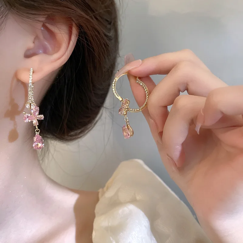 Pink Silver Needle Zircon Butterfly Water Drop Earrings, Small, Fresh, Sweet, Cool, Sweet Fashionable, Versatile, Nich
Pink Silver Needle Zircon Butterfly Water Drop Earrings, Small, Fresh, Sweet, Cool, Sweet Fashionable, Versatile, Nich