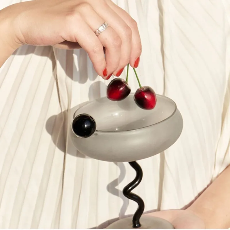 New Ins Slash Glass Cup Jelly Beans Twisty Goblet Drinking Glasses for Drinks Frosted Sweetmeats Cup Of Ice Cream Cereal Bowl
New Ins Slash Glass Cup Jelly Beans Twisty Goblet Drinking Glasses for Drinks Frosted Sweetmeats Cup Of Ice Cream Cereal Bowl