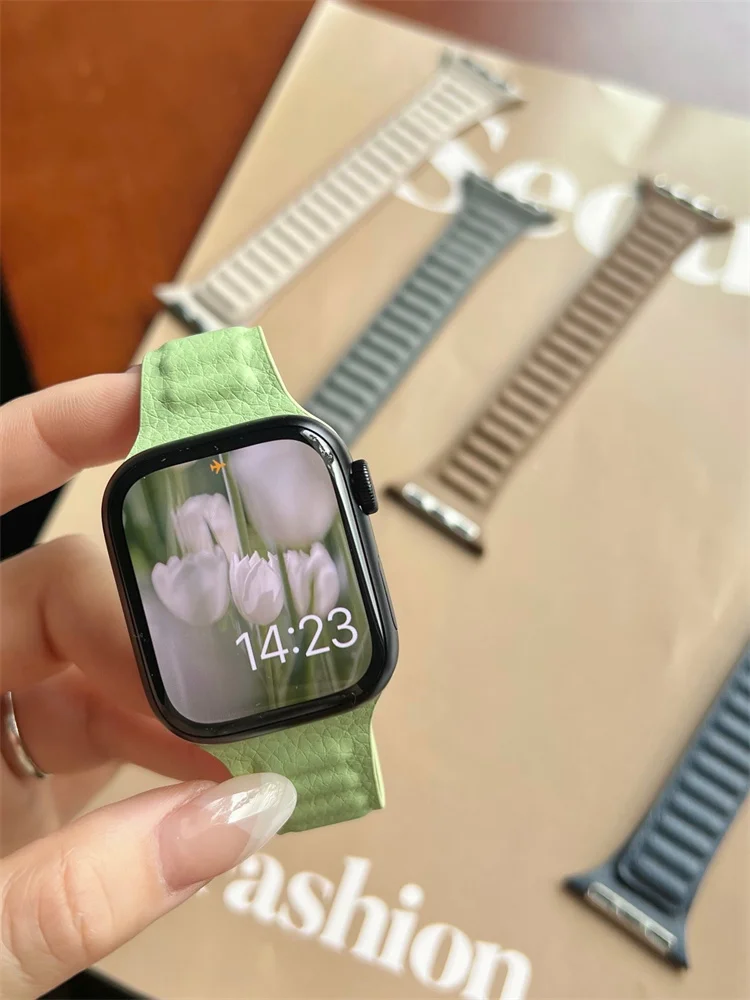 Ремешок силиконовый тонкий для Apple Watch Band 44 мм 40 41 мм 45, Ультратонкий браслет для iWatch Series 8 7 6 SE 5 4 3 2 1 42 38 мм
Ремешок силиконовый тонкий для Apple Watch Band 44 мм 40 41 мм 45, Ультратонкий браслет для iWatch Series 8 7 6 SE 5 4 3 2 1 42 38 мм