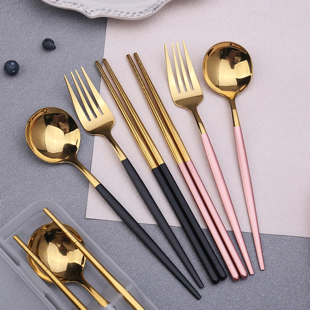 3pcs Box Stainless Steel Spoon Chopsticks Fork Set Outdoor Simple Chopsticks Spoon Portable Western Tableware Set Gift
3pcs Box Stainless Steel Spoon Chopsticks Fork Set Outdoor Simple Chopsticks Spoon Portable Western Tableware Set Gift