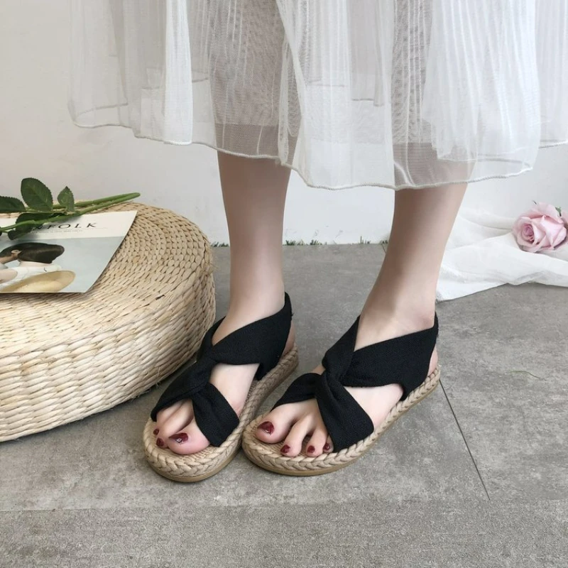 Luxury Sandals Women 2022 Straps Fashion Heels Thick Sole Platform Shoes Woman Summer Shoe Women's
Luxury Sandals Women 2022 Straps Fashion Heels Thick Sole Platform Shoes Woman Summer Shoe Women's