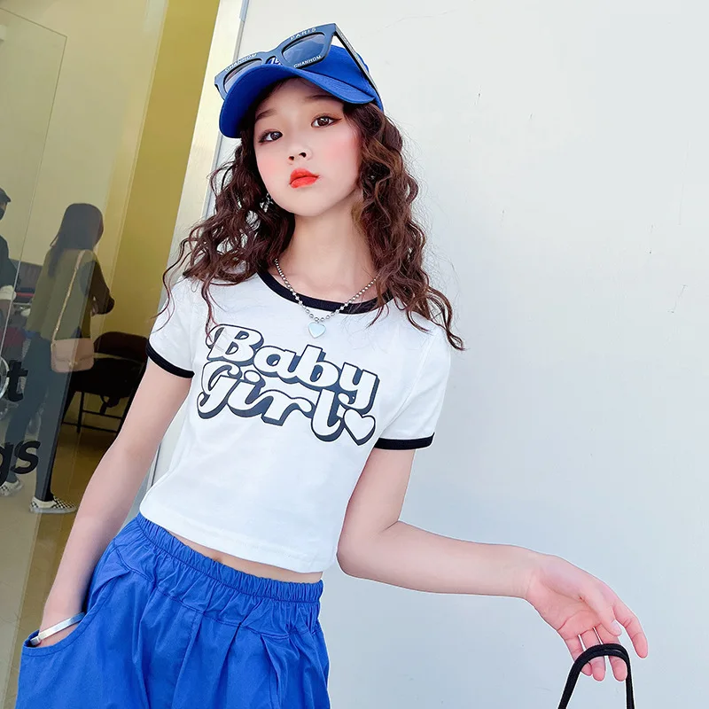 Girls 2022 summer three-color trendy T-shirt net red girl short-sleeved all-match top children's bottoming
Girls 2022 summer three-color trendy T-shirt net red girl short-sleeved all-match top children's bottoming