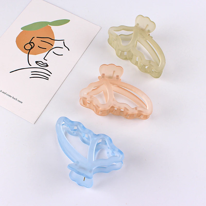 New Butterfly Hair Claw Sweet Hair Clips Resin Hair Clamps Barrettes Styling Tools Women Girls Fashion Hair Accessories
New Butterfly Hair Claw Sweet Hair Clips Resin Hair Clamps Barrettes Styling Tools Women Girls Fashion Hair Accessories