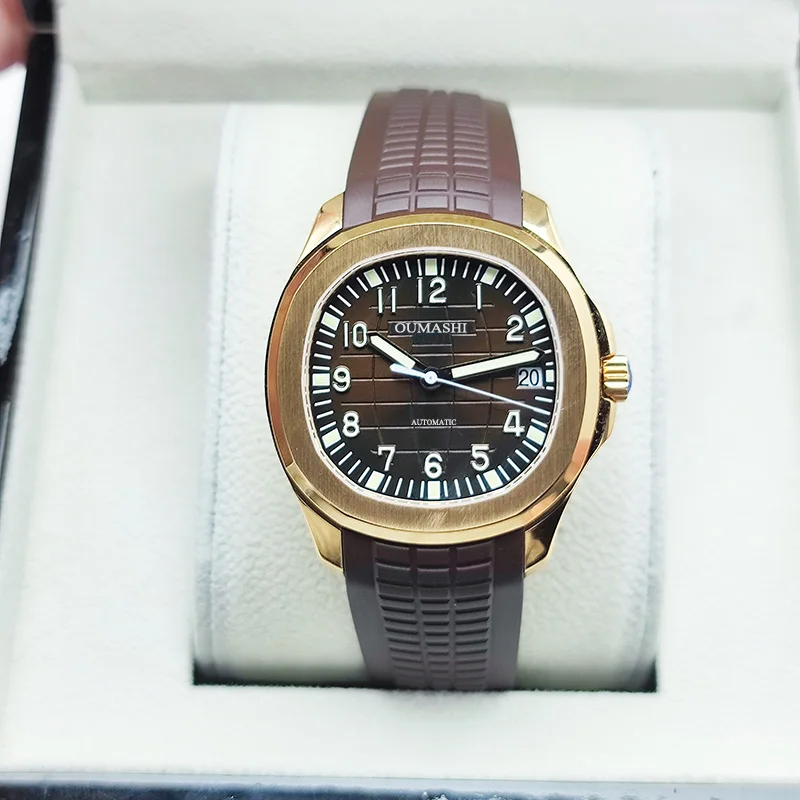 40MM New Luxury Men's Watch Automatic Mechanical Sapphire Glass Rubber Strap Water Resistant Calendar Display
40MM New Luxury Men's Watch Automatic Mechanical Sapphire Glass Rubber Strap Water Resistant Calendar Display