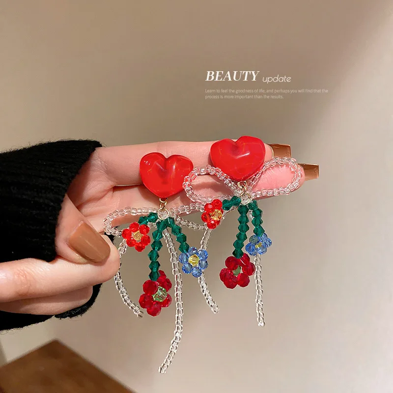S925 Sterling Silver Post Acrylic Crystal Flower Heart-shape Sweet Romantic Drop Earrings
S925 Sterling Silver Post Acrylic Crystal Flower Heart-shape Sweet Romantic Drop Earrings