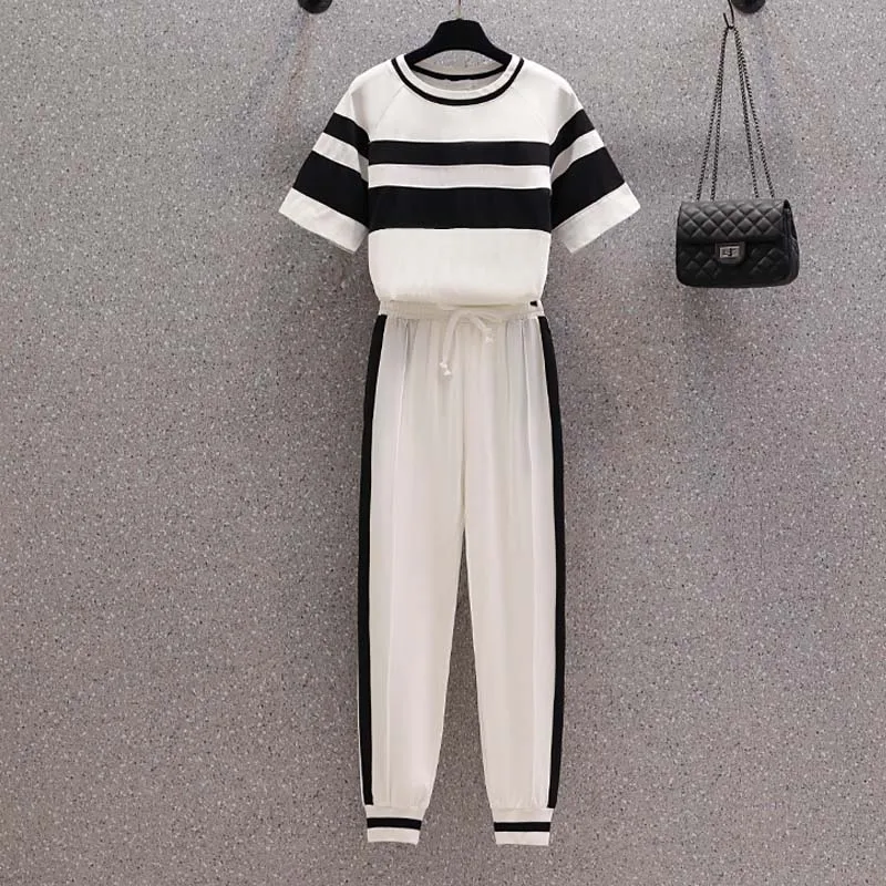 Summer Striped Tracksuit Set For Women Short Sleeve T Shirt trousers Two Piece Set Female 2022 Casual Women's Sportwear Suit big
Summer Striped Tracksuit Set For Women Short Sleeve T Shirt trousers Two Piece Set Female 2022 Casual Women's Sportwear Suit big