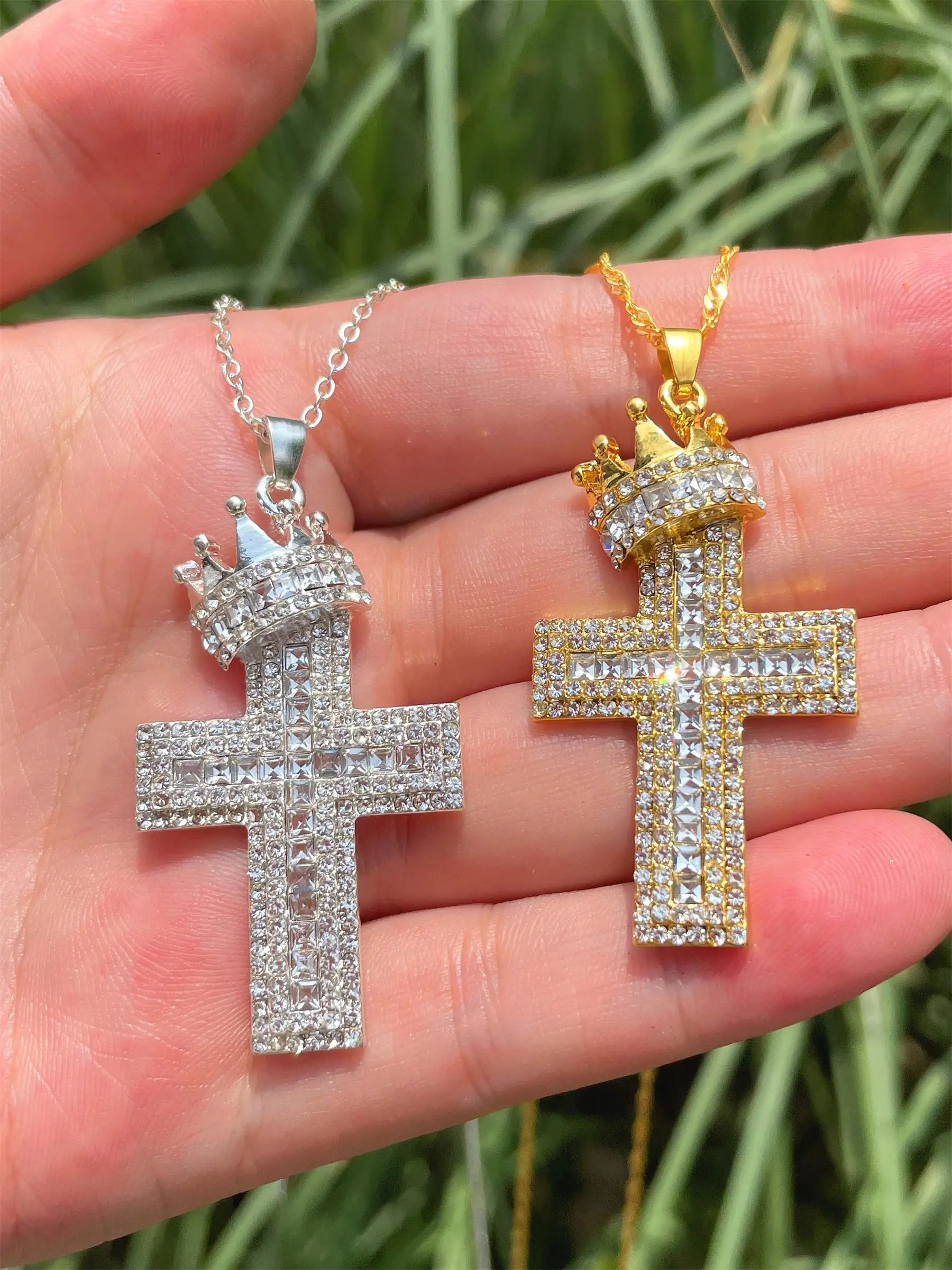 ANGLANG Fashion Cross Pendants Gold&Silver Color Cubic Zirconia Jesus Cross Pendant Necklace Jewelry for Men/Women Wholesale
ANGLANG Fashion Cross Pendants Gold&Silver Color Cubic Zirconia Jesus Cross Pendant Necklace Jewelry for Men/Women Wholesale