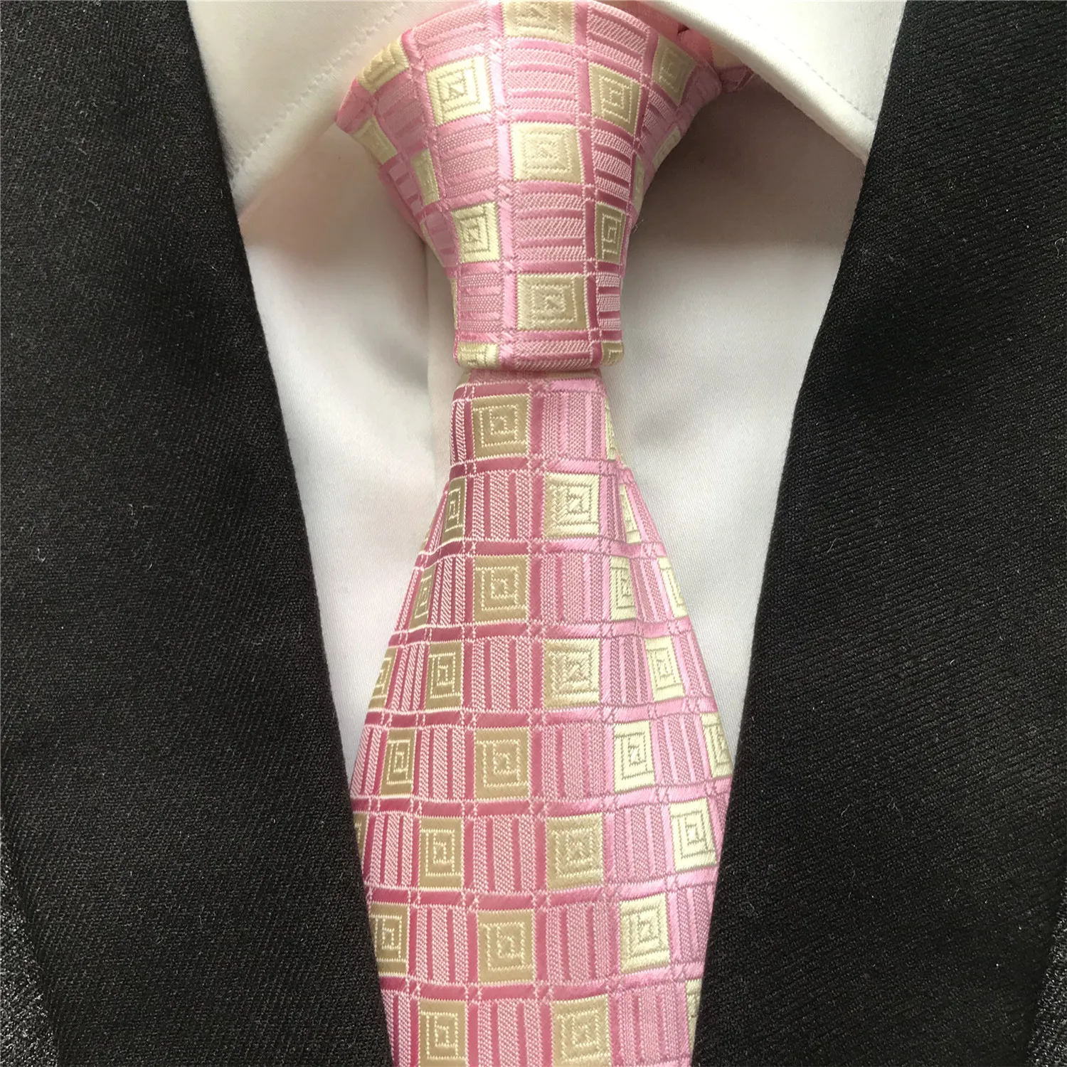 

10 cm Width New Design Men's Ties Jacquard Woven Neck Tie Pink with Gold Yellow Plaids Checkered Neckties Corbatas