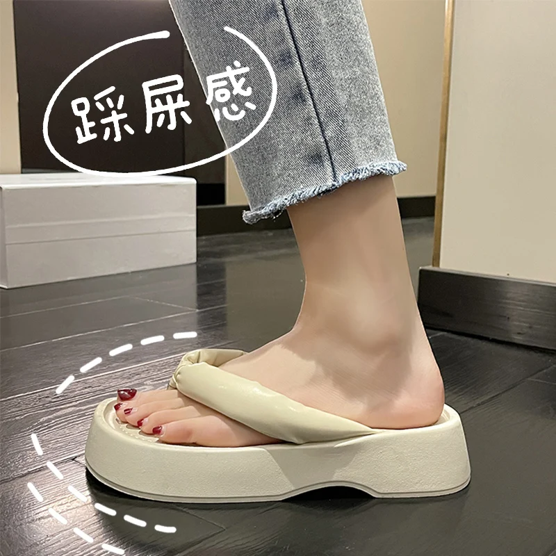 Shoes Woman 2022 House Slippers Platform Med Rubber Flip Flops Shale Female Beach Pantofle Summer Flat Hawaiian Sabot New PU Sli
Shoes Woman 2022 House Slippers Platform Med Rubber Flip Flops Shale Female Beach Pantofle Summer Flat Hawaiian Sabot New PU Sli