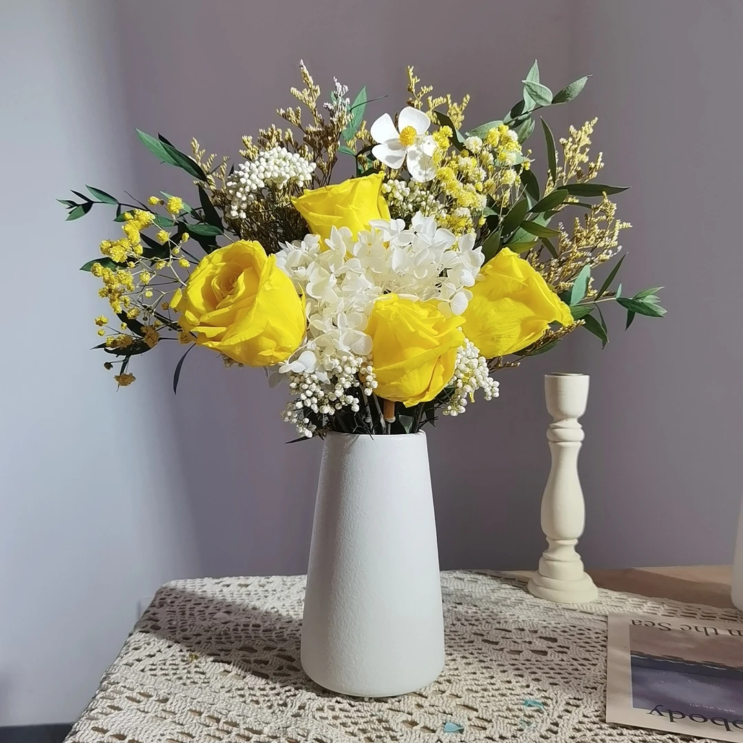 Home And Garden Crafts Immortal Rose Eucalyptus Flower Bouquet Real Flower Star Hydrangea Crystal Grass Home Decoration
Home And Garden Crafts Immortal Rose Eucalyptus Flower Bouquet Real Flower Star Hydrangea Crystal Grass Home Decoration