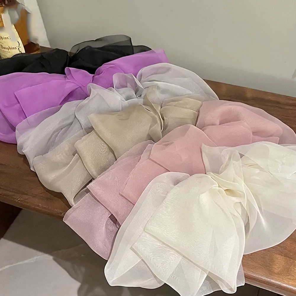 Женская Нескользящая заколка для волос с бантом и жемчугом
Женская Нескользящая заколка для волос с бантом и жемчугом