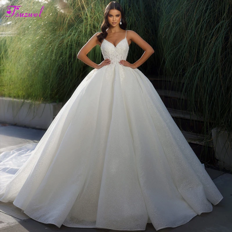 Fsuzwel Charming Sweetheart Lace Up Ball Gown Wedding Dress 2023 Gorgeous Appliques Beaded Spaghetti Straps Princess Bridal Gown
Fsuzwel Charming Sweetheart Lace Up Ball Gown Wedding Dress 2023 Gorgeous Appliques Beaded Spaghetti Straps Princess Bridal Gown