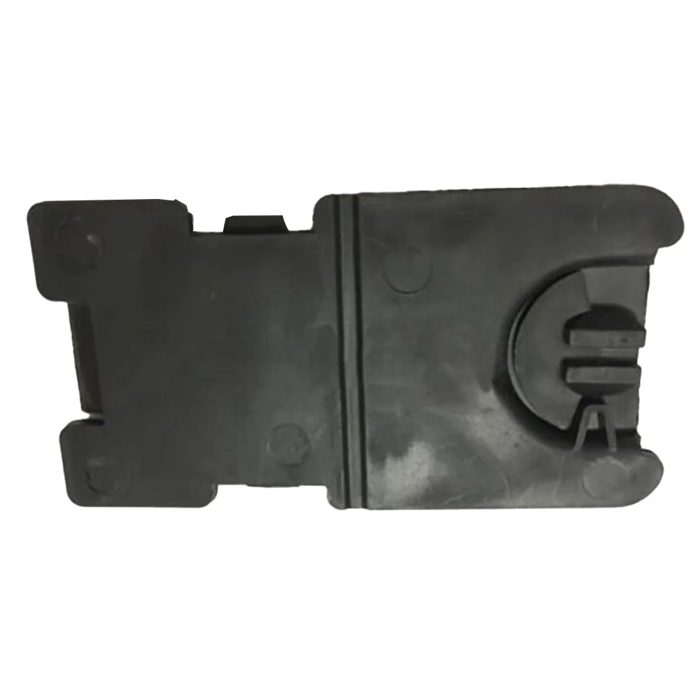 1pcs Front Seal Flap 2136909102 A2136909102 Fit For MERCEDES E400 2017-2018 Fender Lining Small Cover Professional Spare Parts
1pcs Front Seal Flap 2136909102 A2136909102 Fit For MERCEDES E400 2017-2018 Fender Lining Small Cover Professional Spare Parts