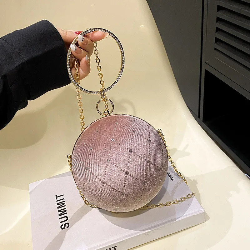 Evening Crossbody Bag Women's Chain Handbag Round Ball Banquet Bag Bright Diamond Light Luxury Fashion Bag For Women
Evening Crossbody Bag Women's Chain Handbag Round Ball Banquet Bag Bright Diamond Light Luxury Fashion Bag For Women