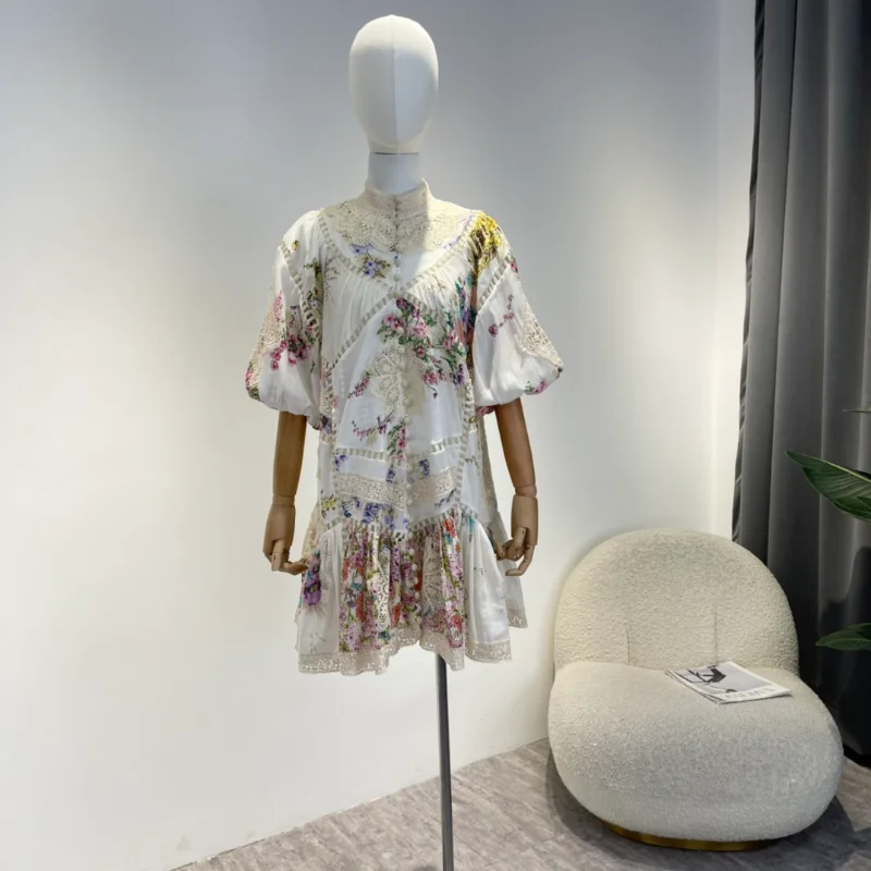 2022 Autumn Top Quality Floral Printing Embroidery Patchwork Mini Loose Dresses Women
2022 Autumn Top Quality Floral Printing Embroidery Patchwork Mini Loose Dresses Women
