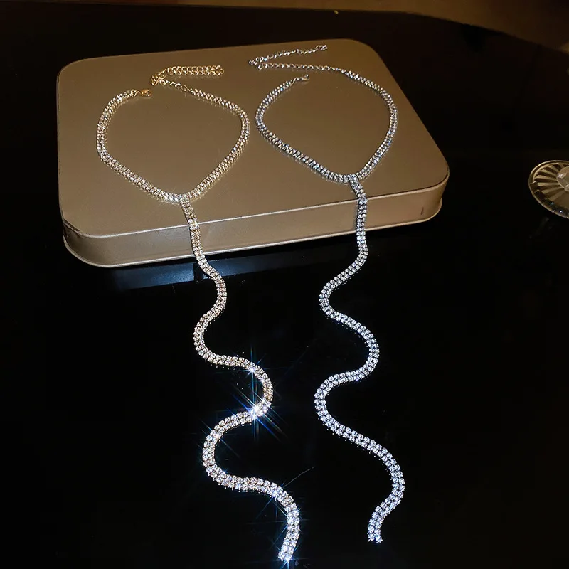 

Сверкающее стильное Y-образное ожерелье с кисточками популярное в Интернете ожерелье с цепочкой до ключиц в европейском и американском стиле