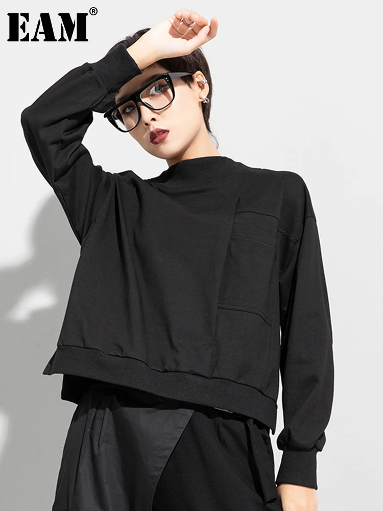 

[EAM] Women Vent Asymmetrical Pockets Black T-shirt New Half High Collar Long Sleeve Fashion Tide Spring Autumn 2022 1DD3813